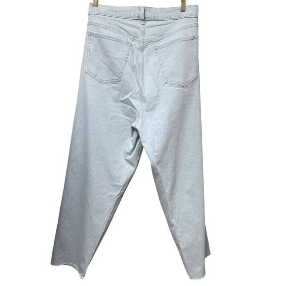 OLD NAVY Jeans Plus Size 22 Curvy Sky Hi Straight Blue Distressed Button Fly - Picture 2 of 13